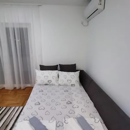 Apartment Mis