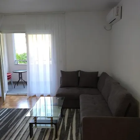 Mis Apartment